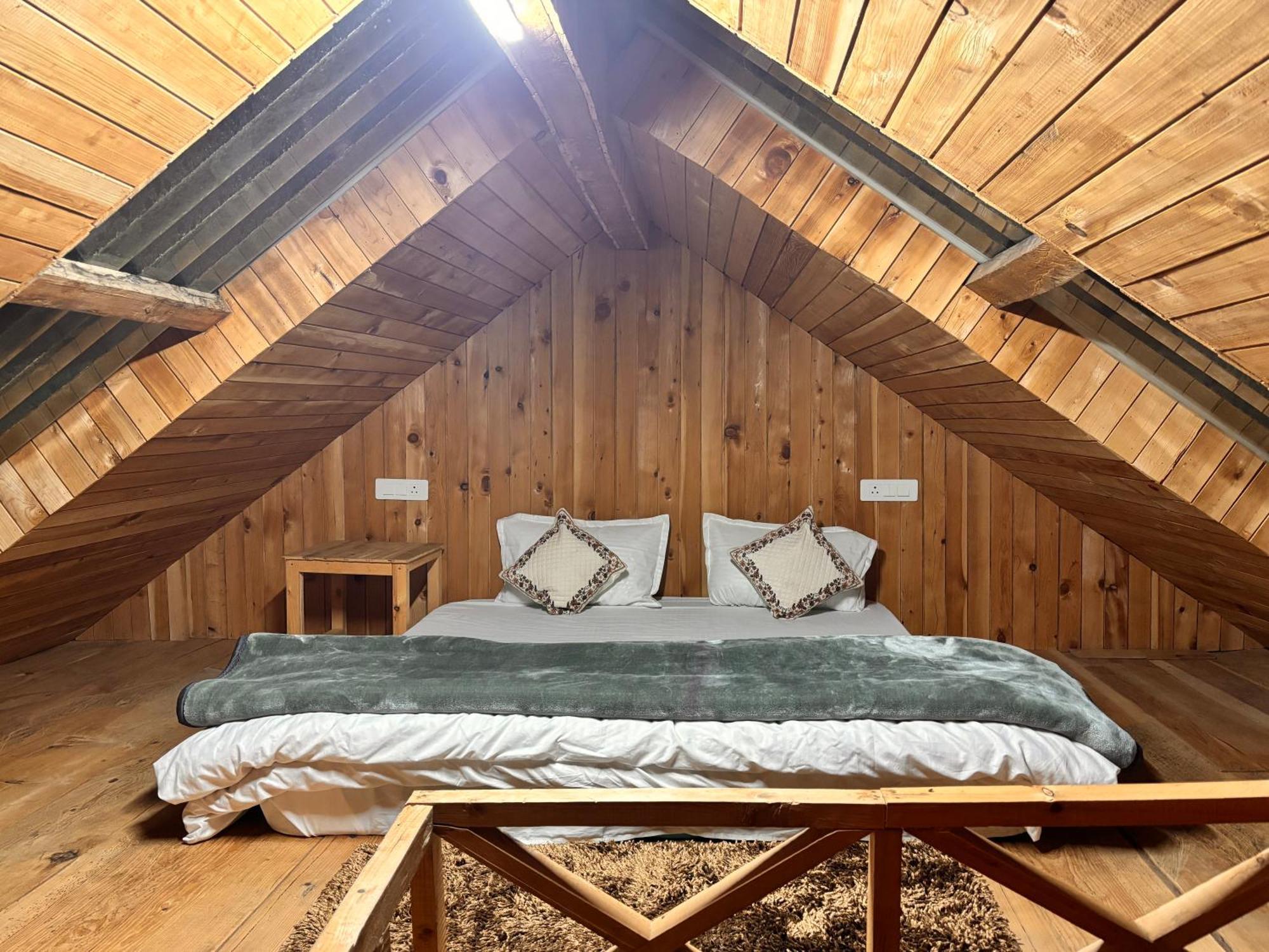 The Cozy Cabin, Jibhi Banjār Exterior foto